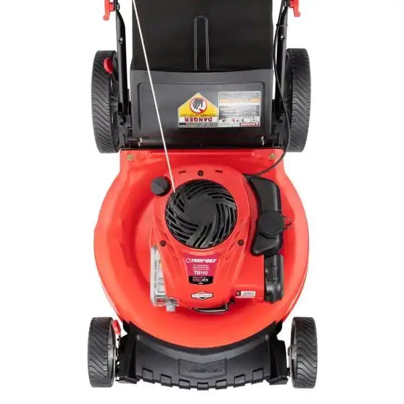 21in. 140cc Briggs & Stratton Self Propelled Gas Lawn Mower with Mulching Kit Included